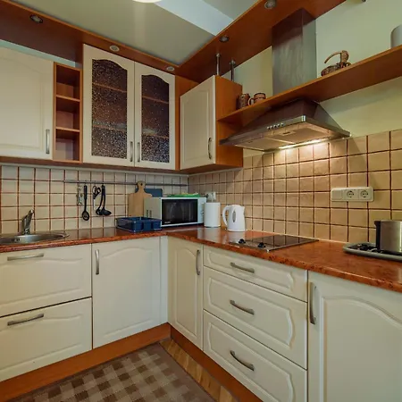 罗密欧优思家庭公寓 公寓 *